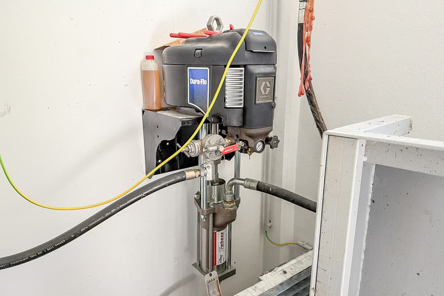 Pumpensystem mit DataTrak GRACO DURA-FLO 